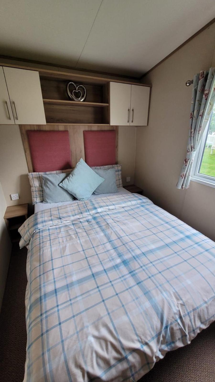 Tattershall Lakes Kingfisher Caravan 8 Berth With Hot Tub & Wifi Esterno foto